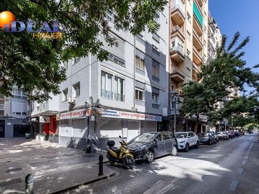 Pis amb balcó en venda a Ronda