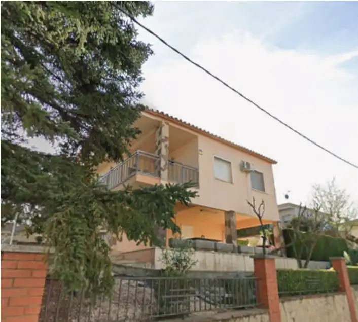 Vista exterior de Casa o xalet en venda en Lliçà d'Amunt amb Aire condicionat, Calefacció i Jardí privat
