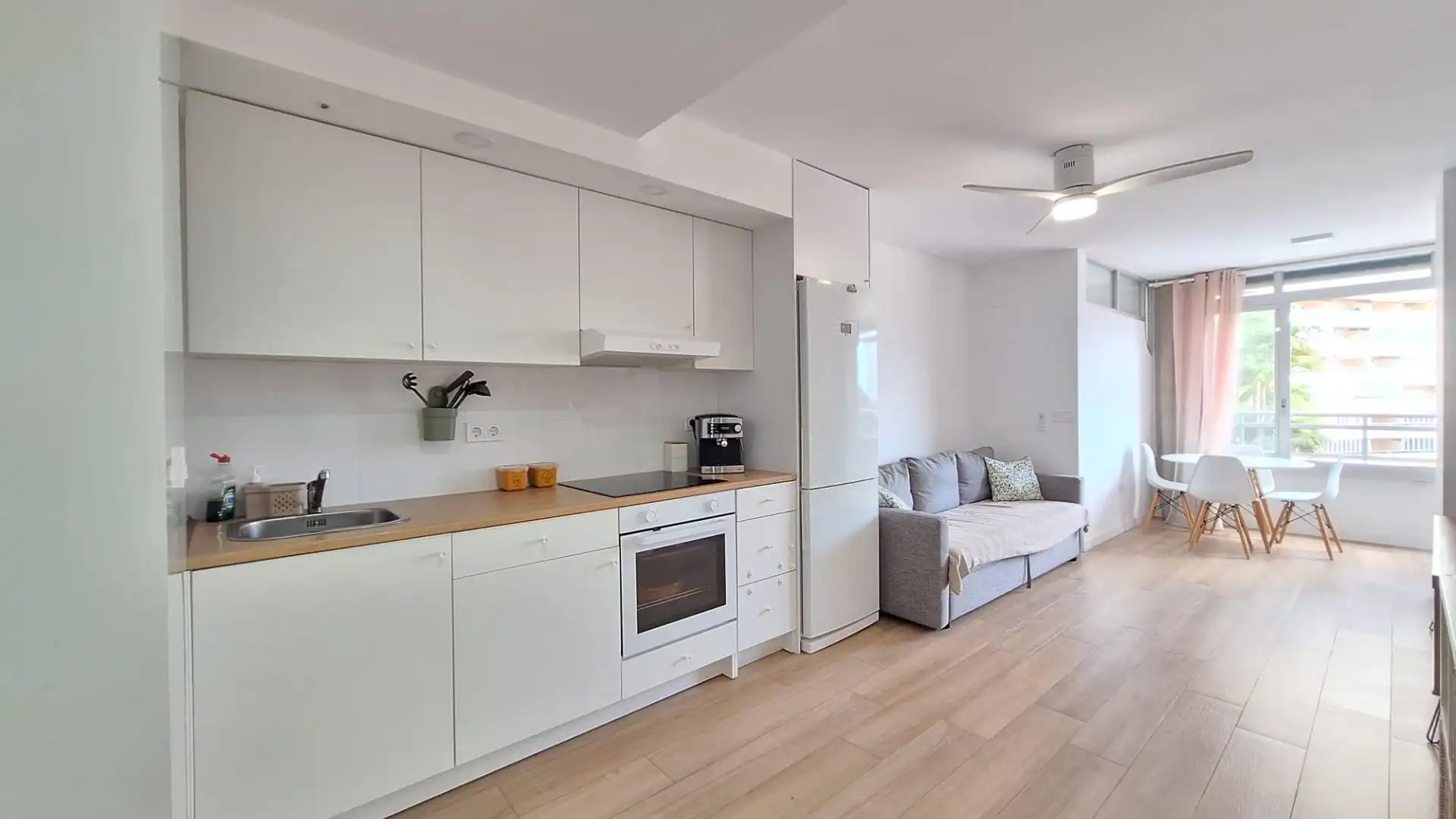 Cocina de Apartamento en venta en Cullera con Amueblado y Piscina comunitaria