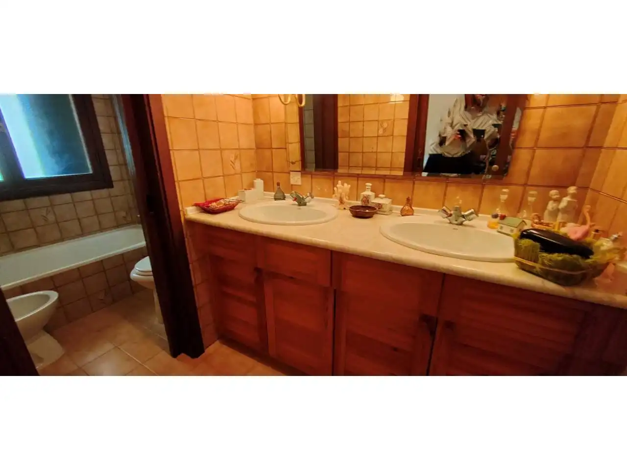 Badezimmer von Haus oder Chalet zum Verkauf in Bunyola mit Privatgarten, Terrasse und Schwimmbad
