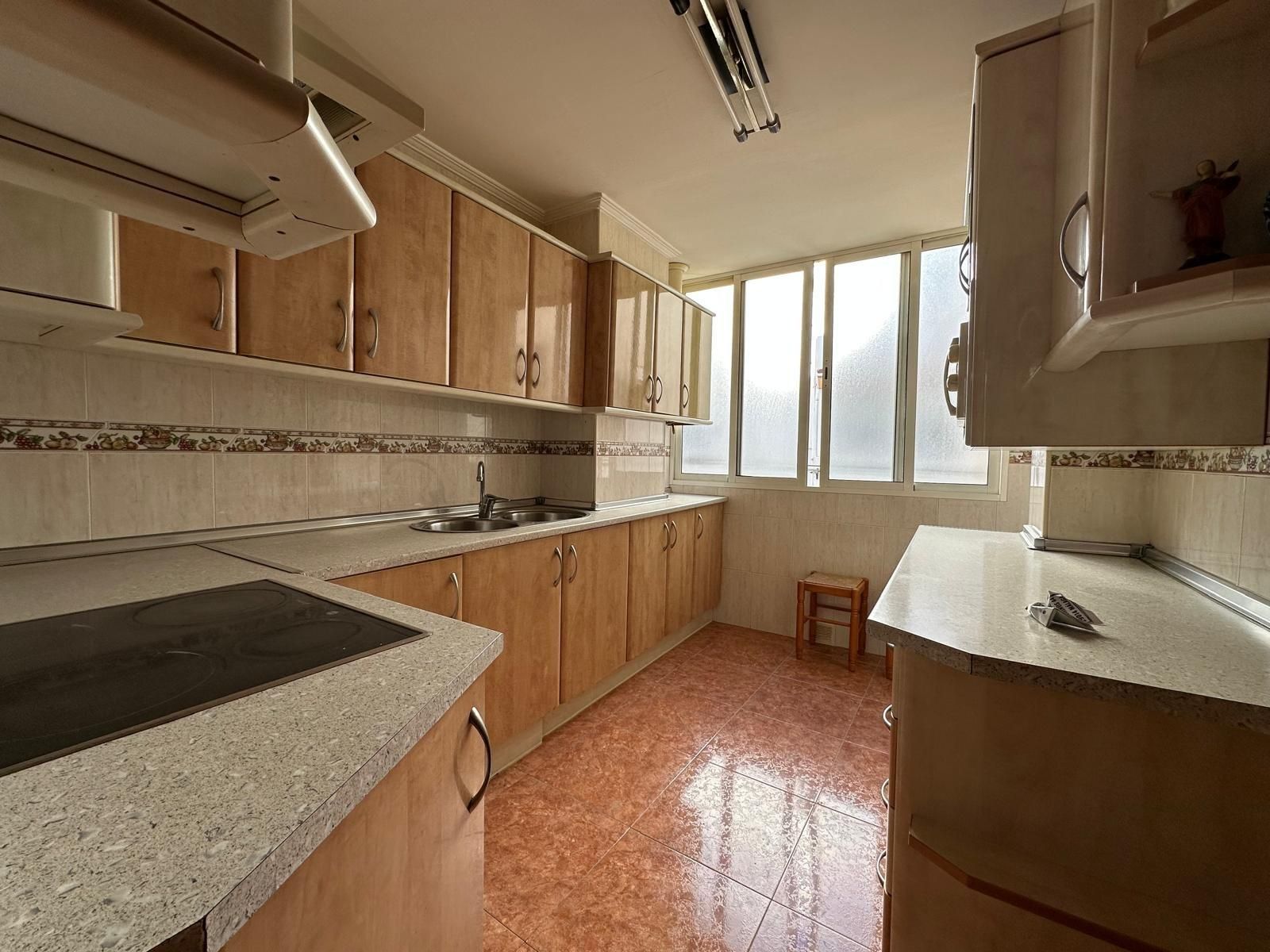 Pis en venda a Calle Calle del Cura Merino, 6, El Molinillo - Capuchinos, Centro