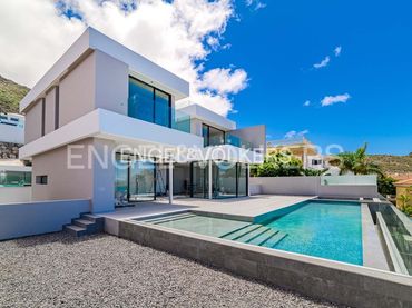 Casa amb piscina en venda a Costa Adeje