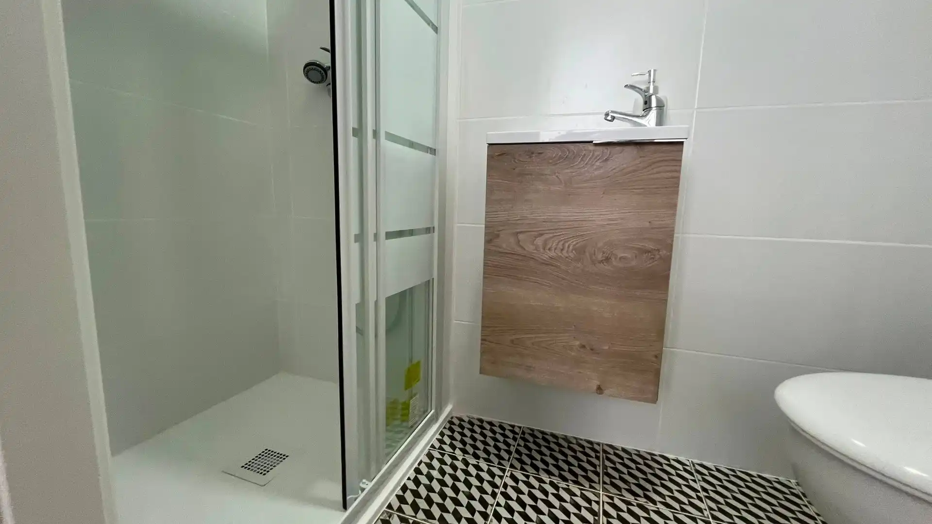 Room in Carrer Mare de Deu dels desamparats, Centro