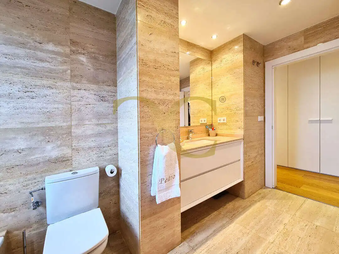 Baño de Casa o chalet en venta en Siero con Calefacción, Jardín privado y Trastero