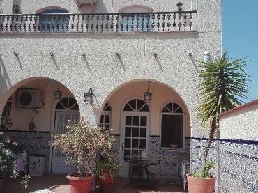 Casa con balcone in vendita a Centro