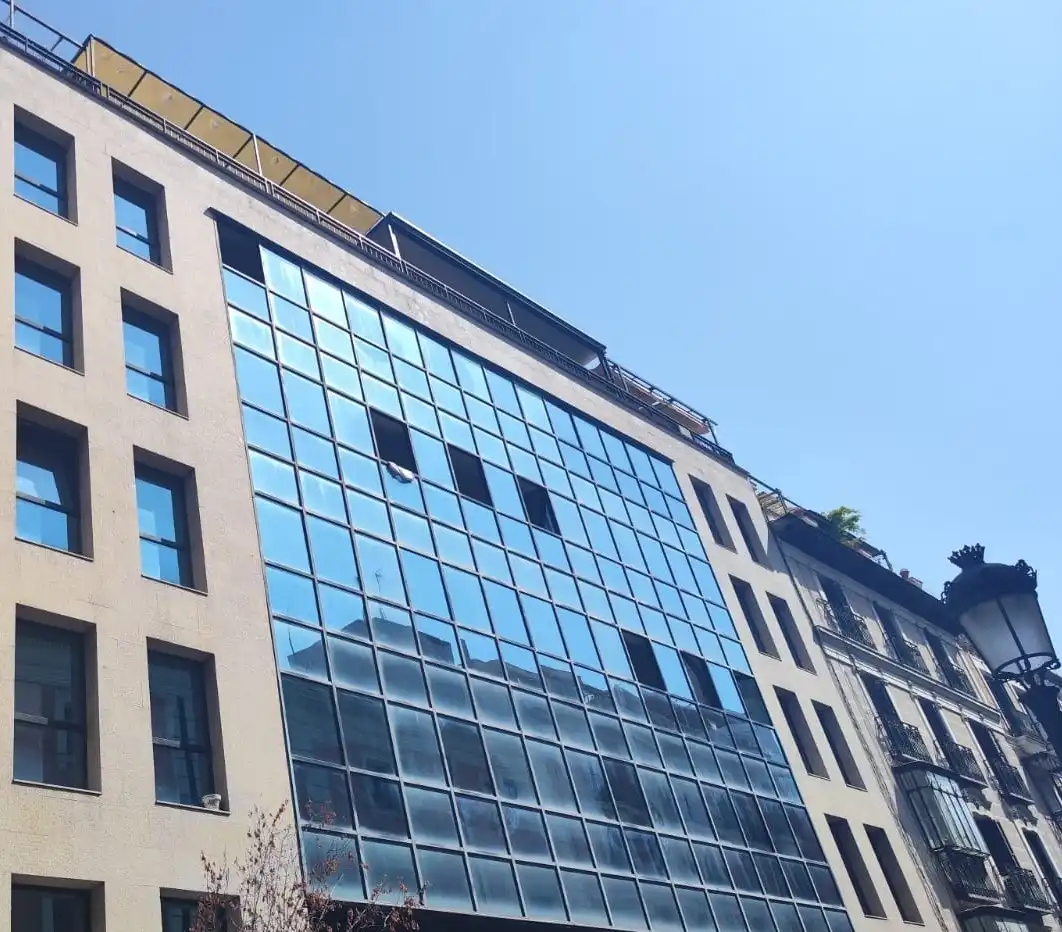 Vista exterior de Ático en venta en Madrid con Aire acondicionado, Calefacción y Terraza