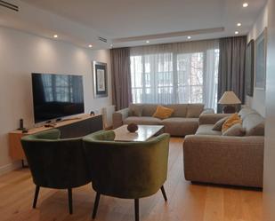 Living room of Flat for sale in  Valencia Capital  with Air Conditioner and Balcony