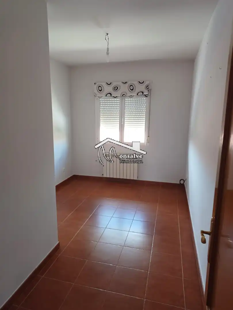 Bedroom of Detached homes for sale in Hormigos  with Heating, Oven and Community pool