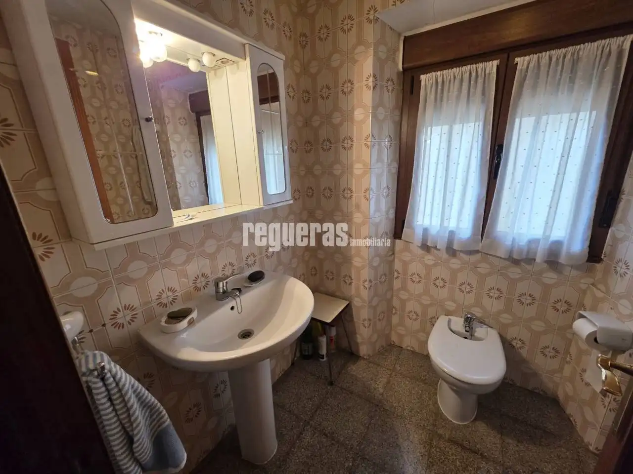 Habitación de Casa o chalet en venta en Burón