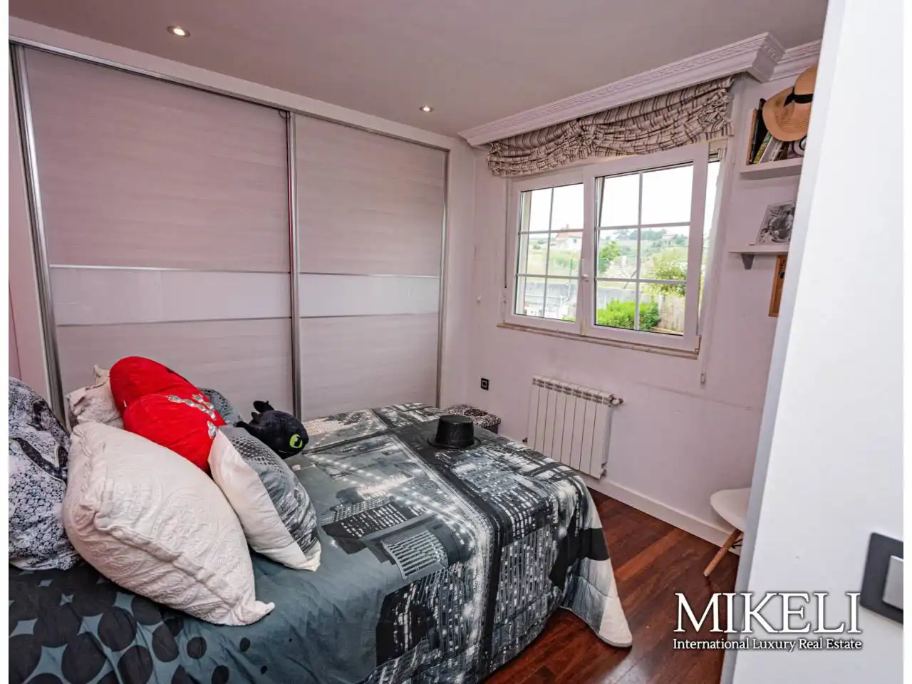 Habitación de Casa o chalet en venta en Piélagos con Calefacción, Jardín privado y Parquet