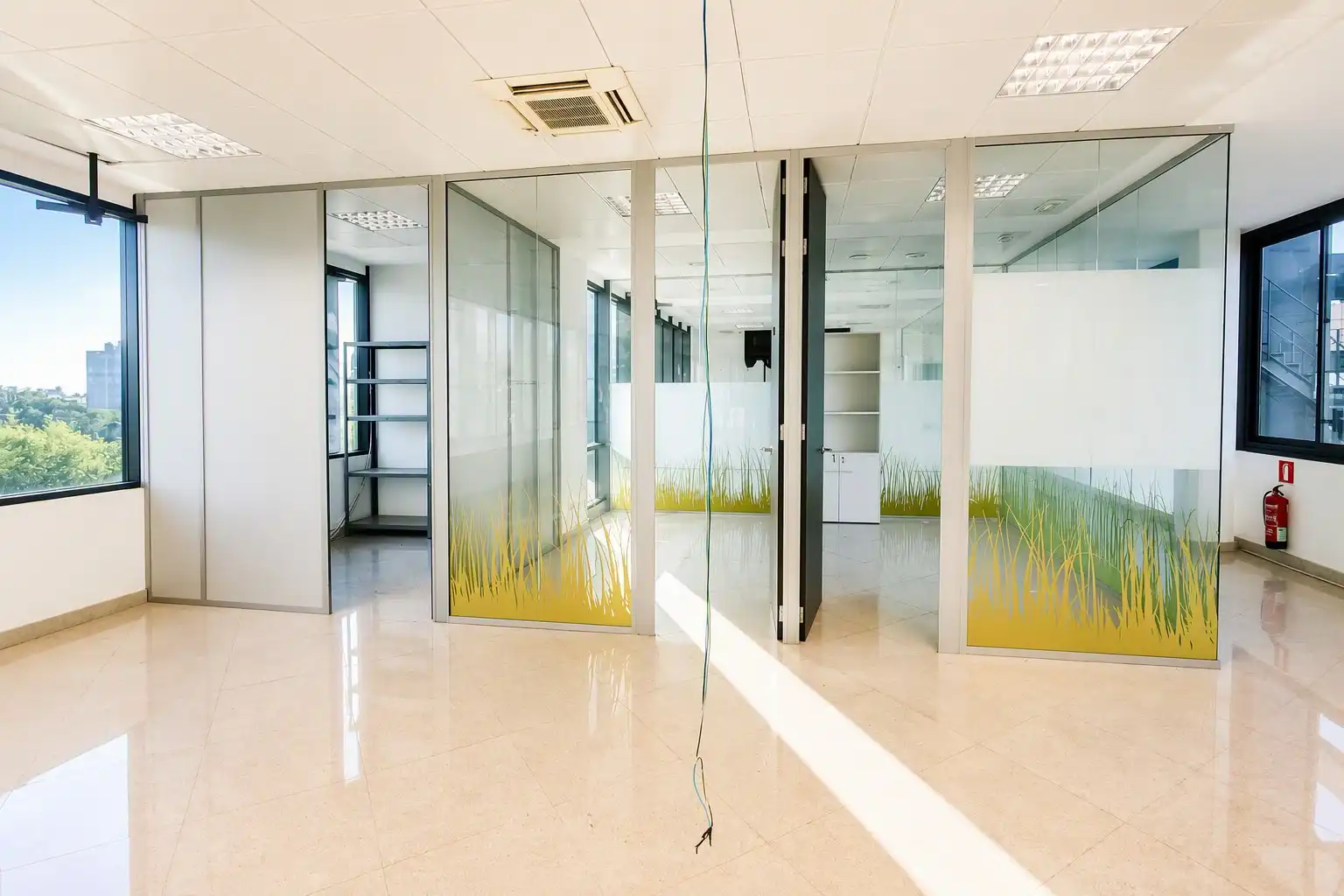 Office space with lift to rent in Carrer Gremi Velluters 15, imagen 6