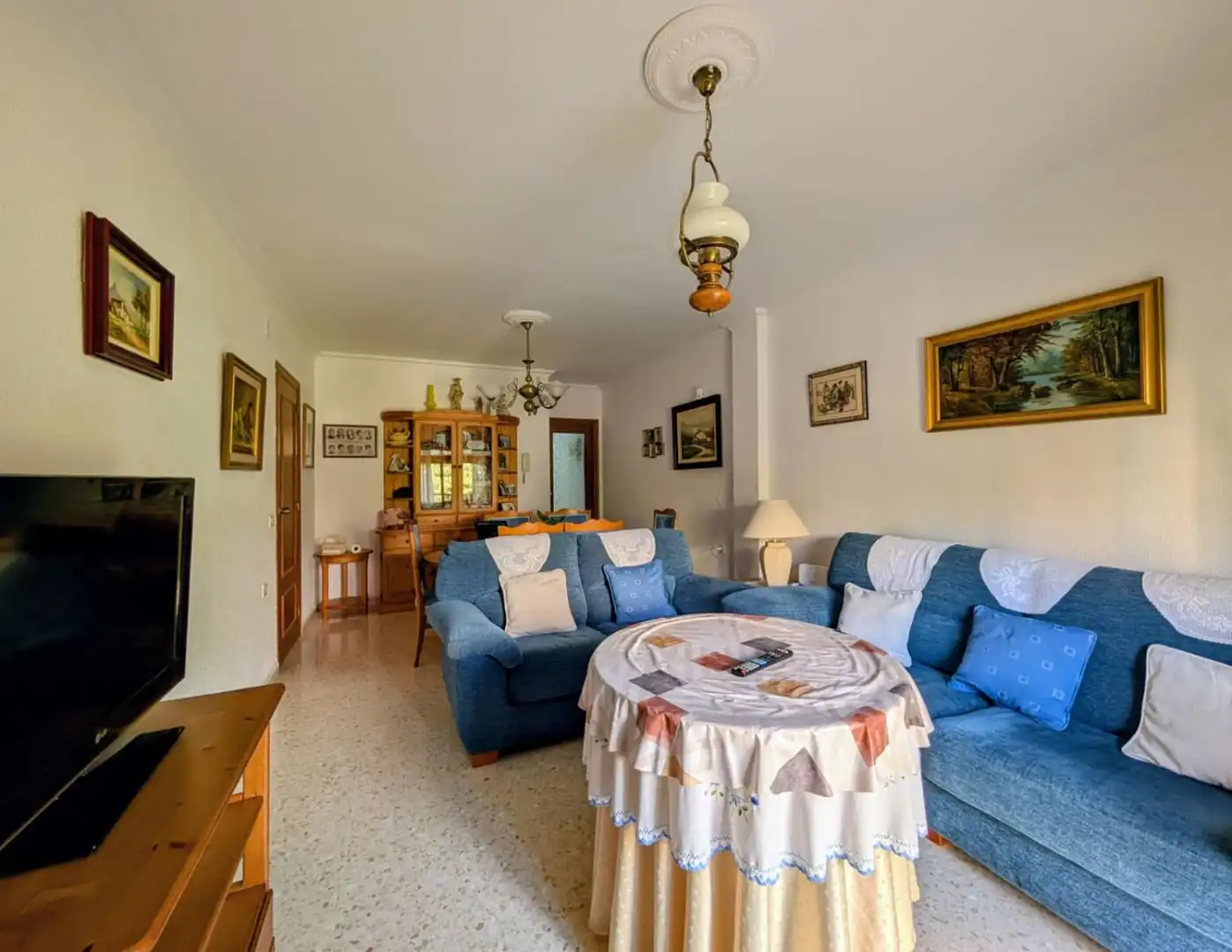 Living room of Flat for sale in Loja  with Air Conditioner, Heating and Storage room
