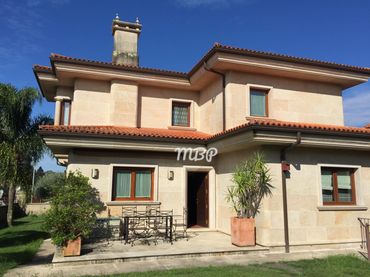 Haus zum Verkauf in Zona Fernández Ladreda