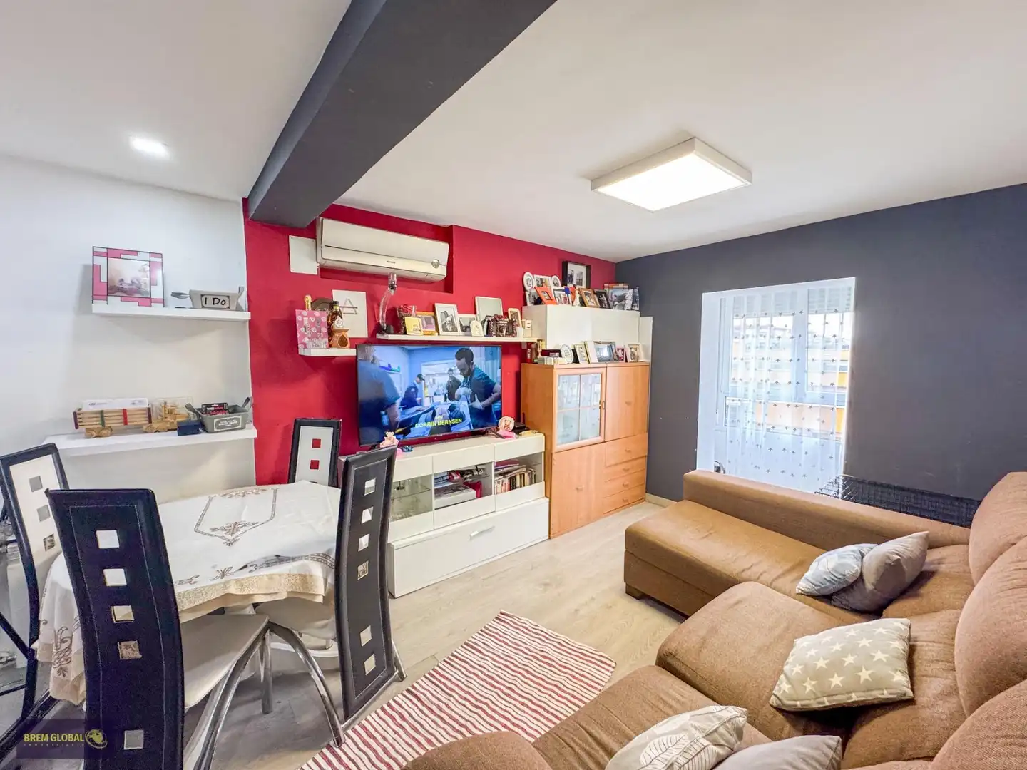 Sala de estar de Piso en venta en Madrid con Calefacción, Amueblado y Alarma