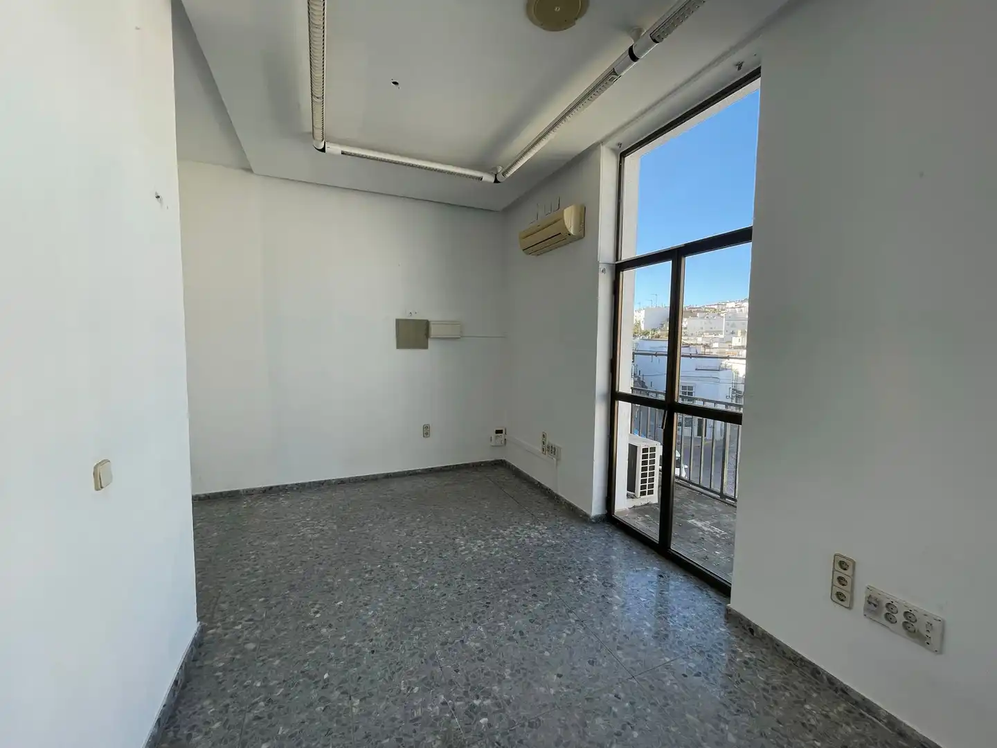 Business premises to rent in Calle Corredera 40, imagen 15