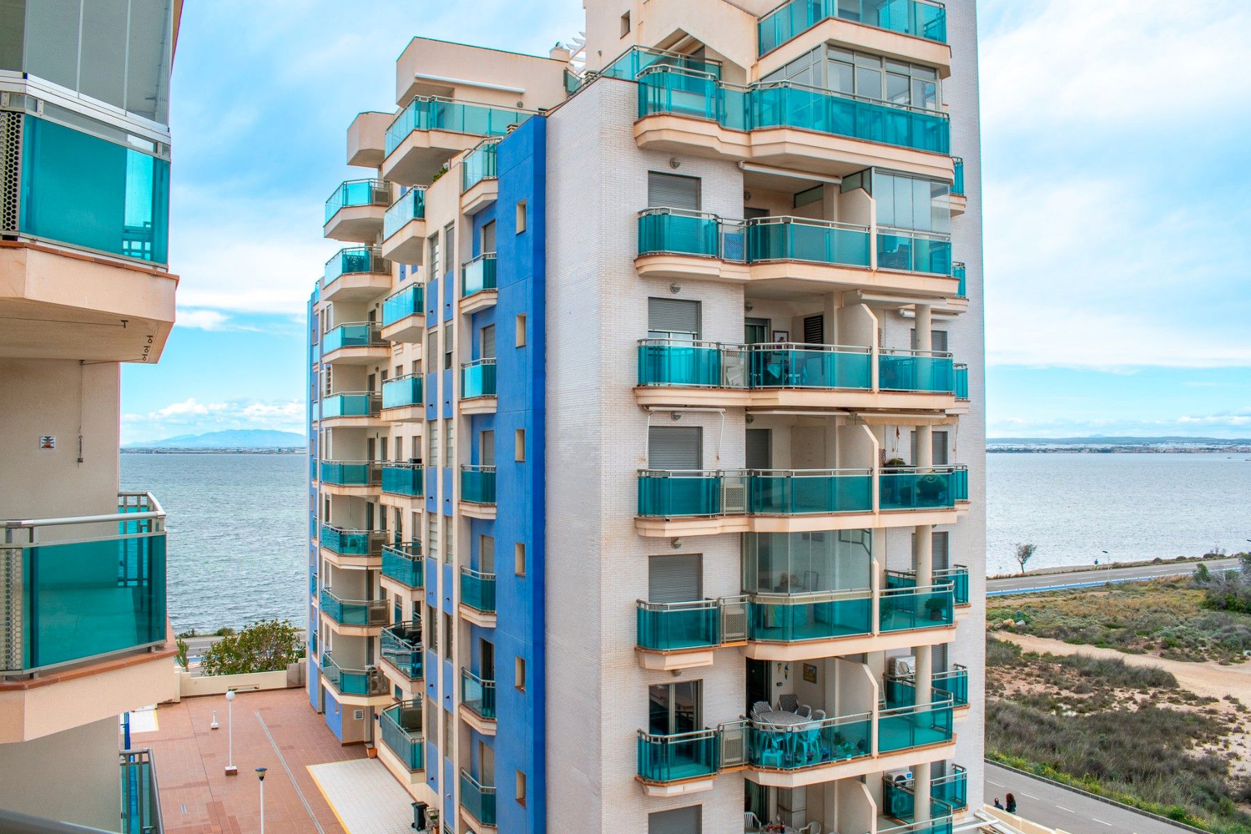 Exterior view of Flat for sale in La Manga del Mar Menor  with Air Conditioner, Heating and Swimming Pool