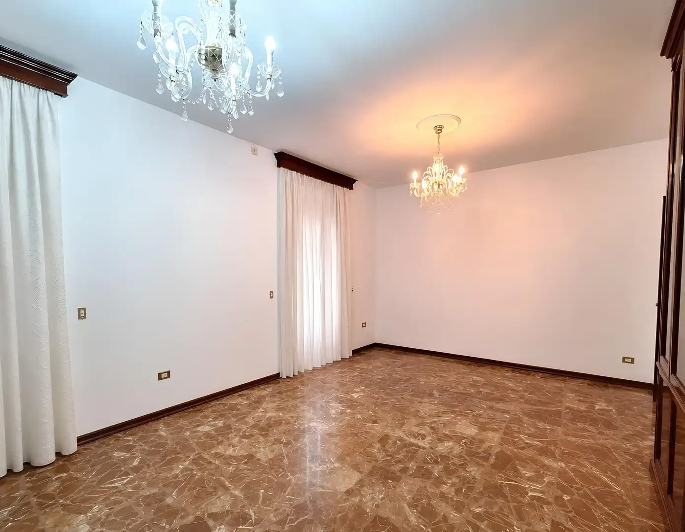 Sala d'estar de Pis en venda en Cádiz amb Balcó