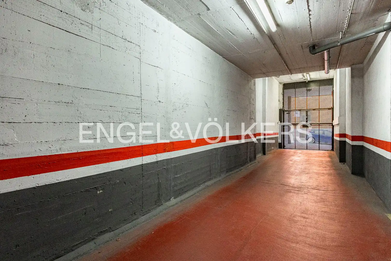 Duplexes for sale in Barcelona  with Air Conditioner, Heating and Parquet flooring