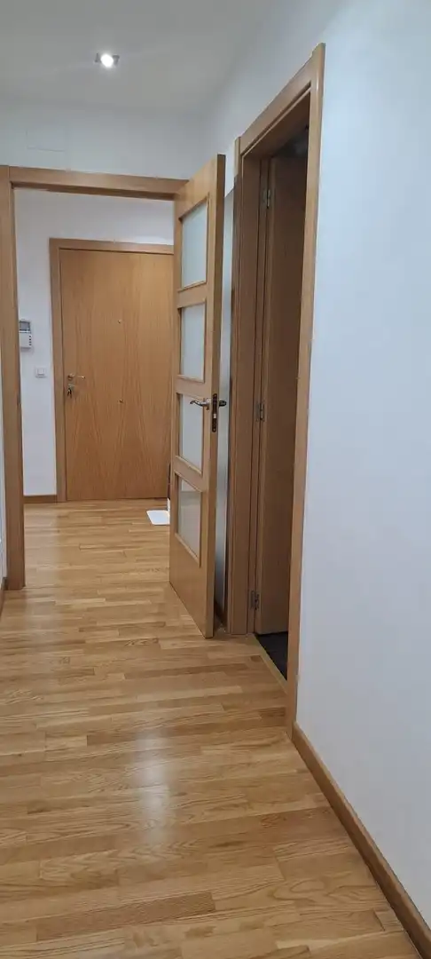 Piso en venta en Vitoria - Gasteiz con Calefacción, Trastero y Amueblado