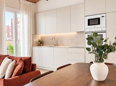 Flat with balcony for sale in Gràcia