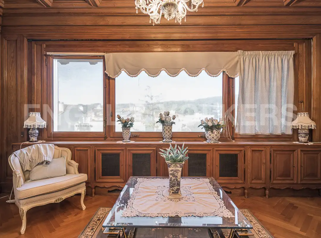Sala d'estar de Casa adosada en venda en La Garriga amb Calefacció, Jardí privat i Parquet