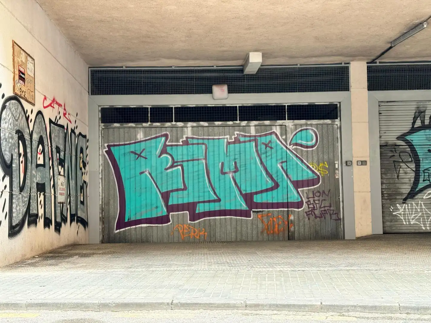 Exterior view of Garage for sale in  Palma de Mallorca