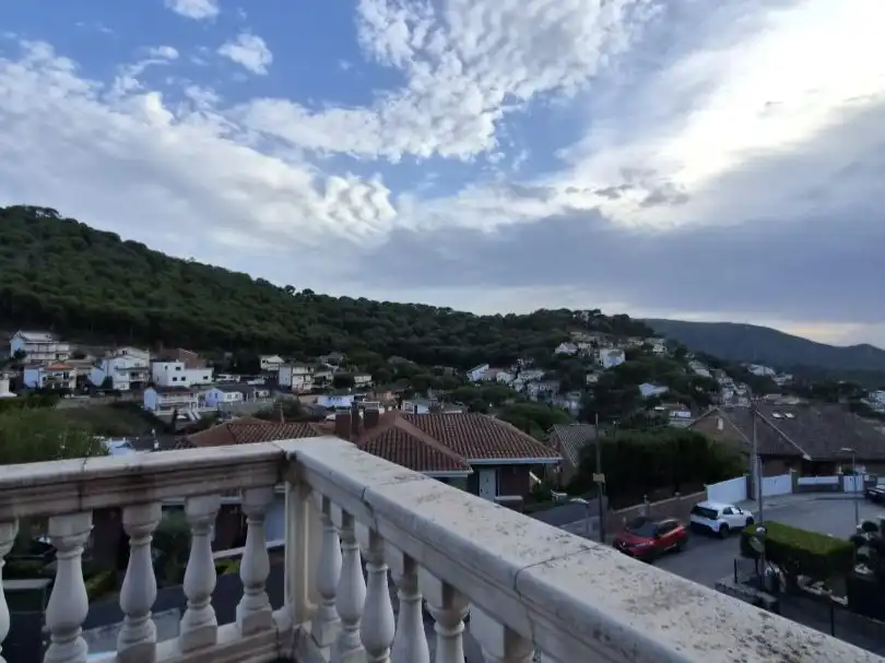Detached house with garden for sale in Carrer Segrià 25, imagen 26