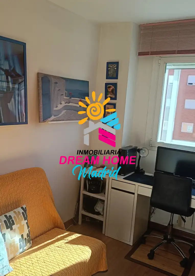 Exterior view of Flat for sale in Fuenlabrada  with Air Conditioner, Heating and Private garden
