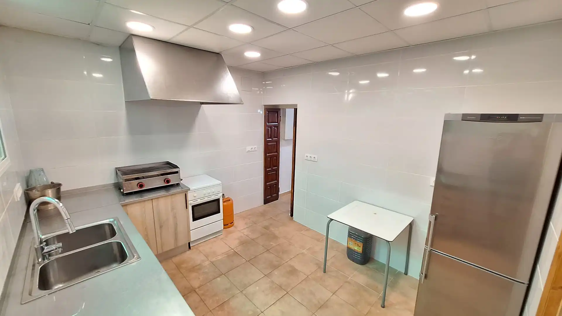 Cocina de Local de alquiler en Sant Jaume dels Domenys