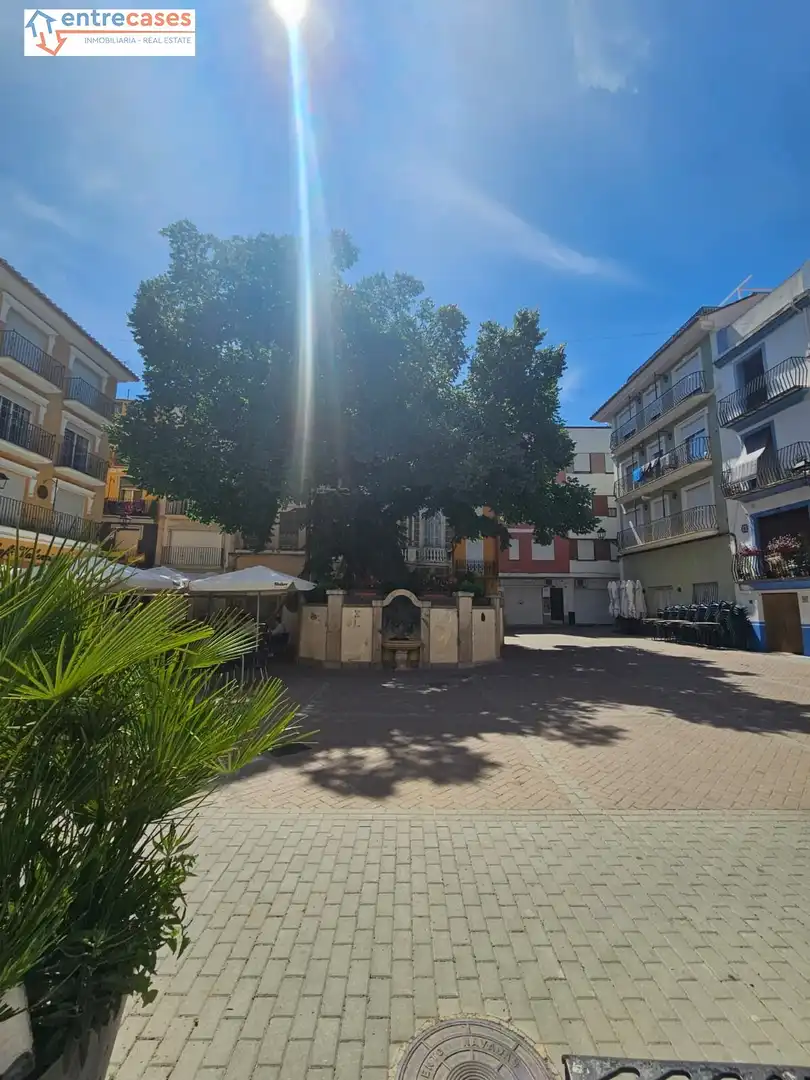 Vista exterior de Pis en venda en Navajas