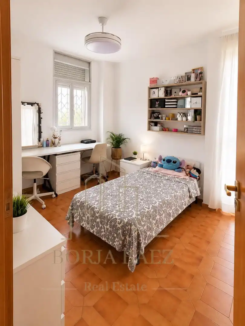 Dormitori de Casa adosada en venda en Vélez-Málaga