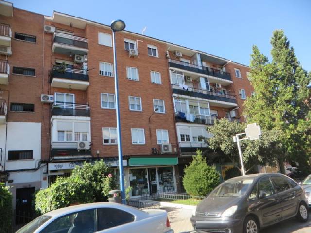 Local comercial en Venta en Avd/ Doctor Mendiguchia en San Nicasio