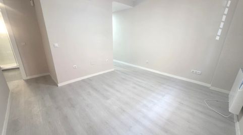Photo 2 of Flat for sale in Calle Zuera, Simancas, Madrid Capital
