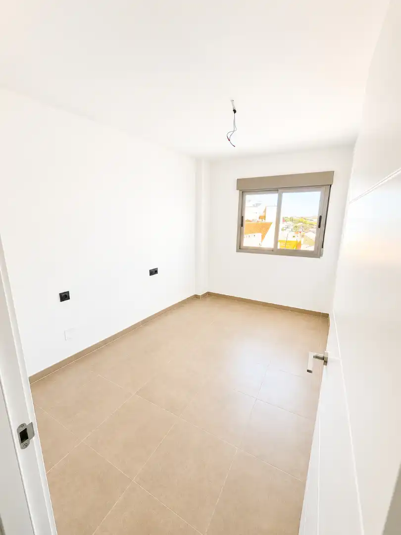 Habitación de Piso en venta en Alcantarilla con Aire acondicionado, Trastero y Balcón
