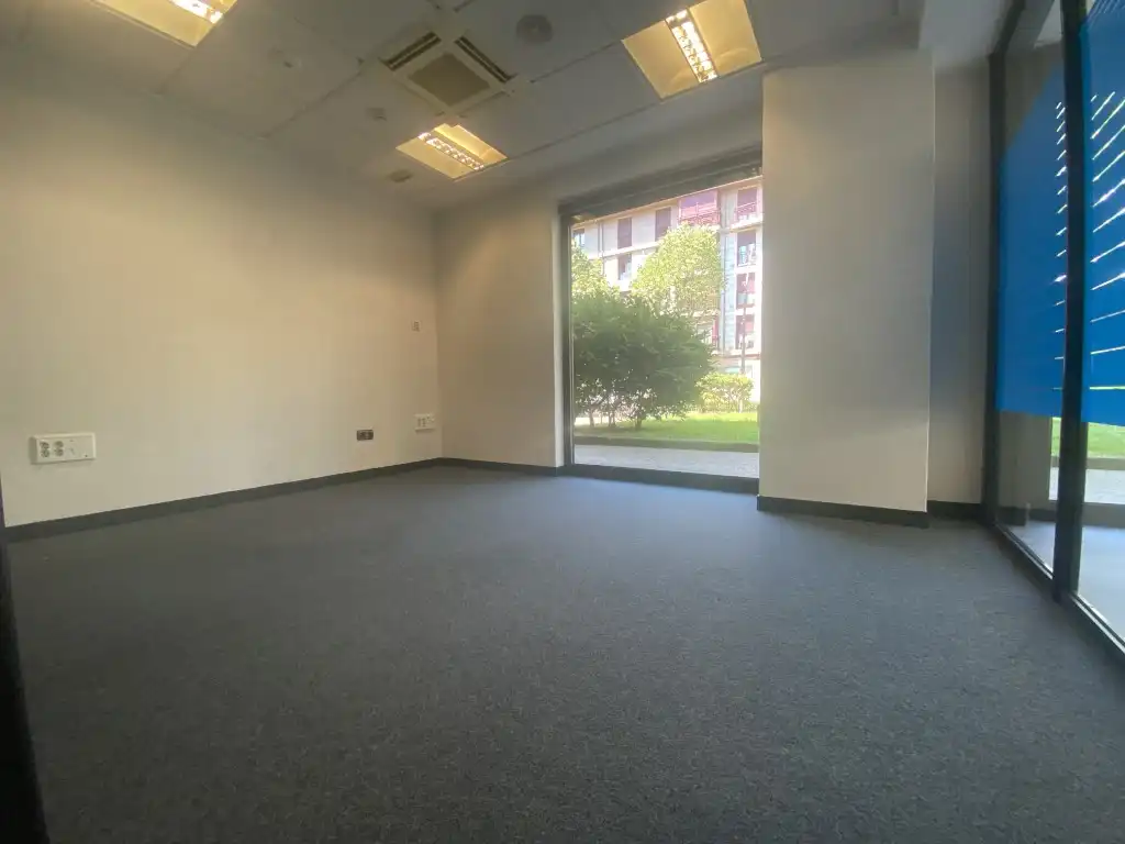 Local comercial de lloguer a Patxita Etxezarreta Kalea 2, imagen 6