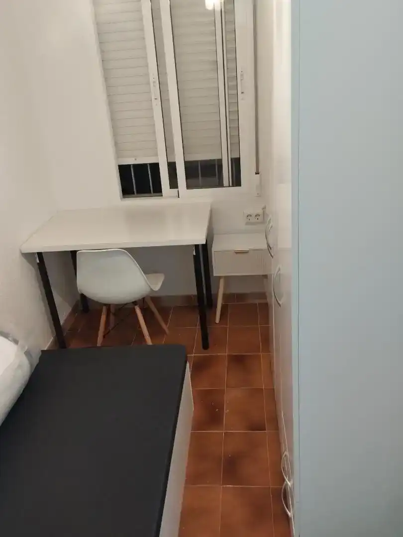 Piso para compartir en Elche / Elx con Amueblado, Horno y Lavadora