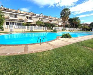 Swimming pool of House or chalet for sale in Alicante / Alacant  with Air Conditioner, Heating and Private garden