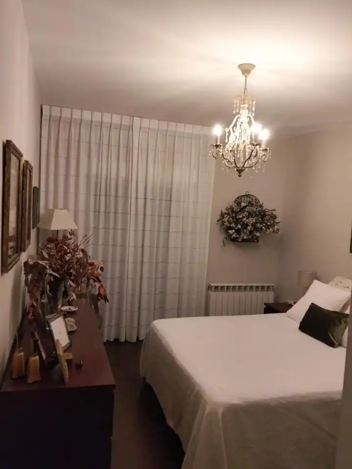 Bedroom of Flat for sale in Zaragoza  with Heating and Balcony