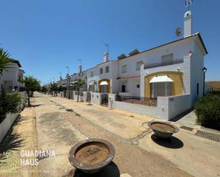 Vista exterior de Casa adosada en venda en Villablanca