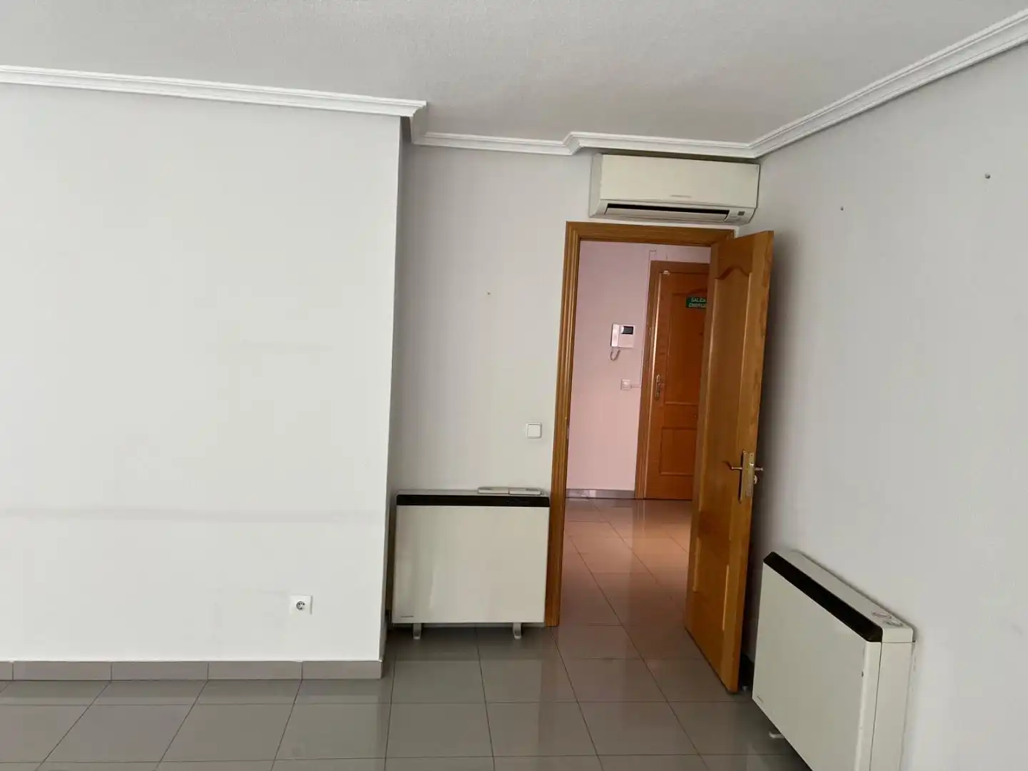 Büro zur Miete in Majadahonda mit Klimaanlage und Heizung
