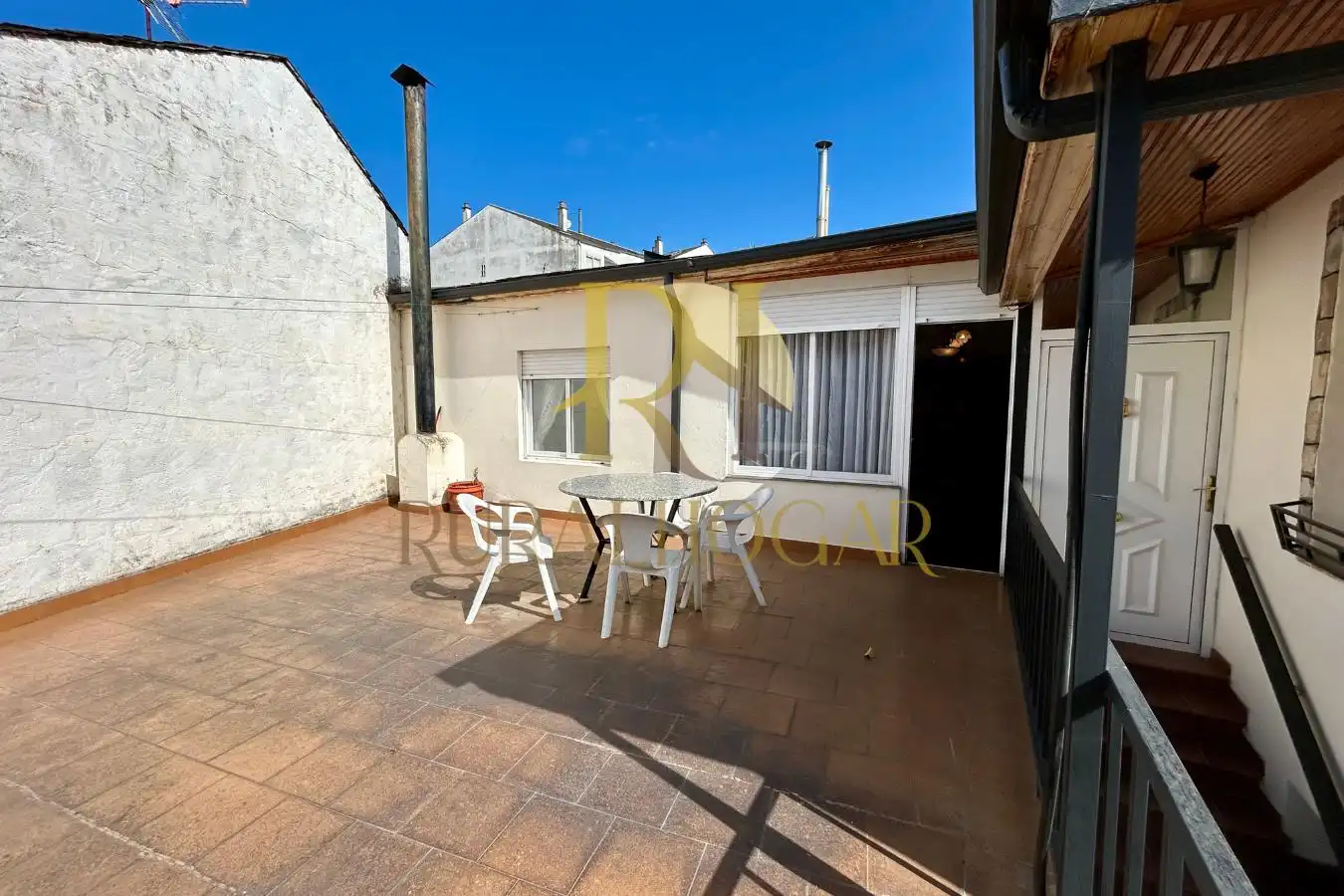 Terrassa de Casa o xalet en venda en O Barco de Valdeorras   amb Calefacció i Terrassa