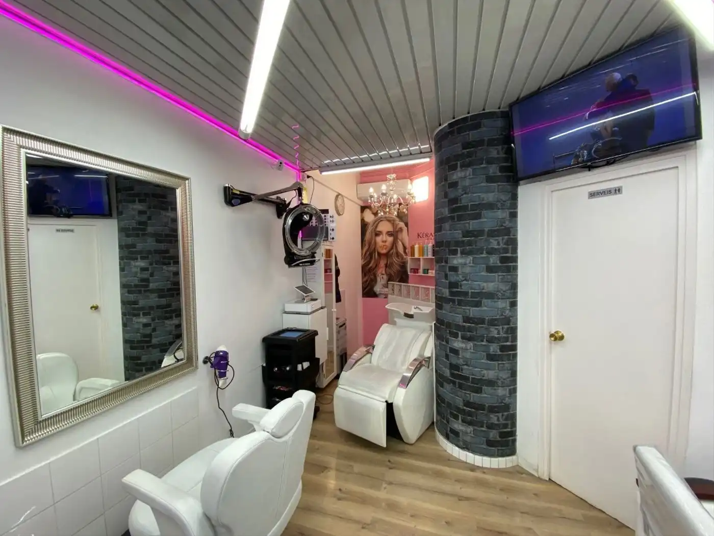 Business premises for transfer in Eixample, imagen 19