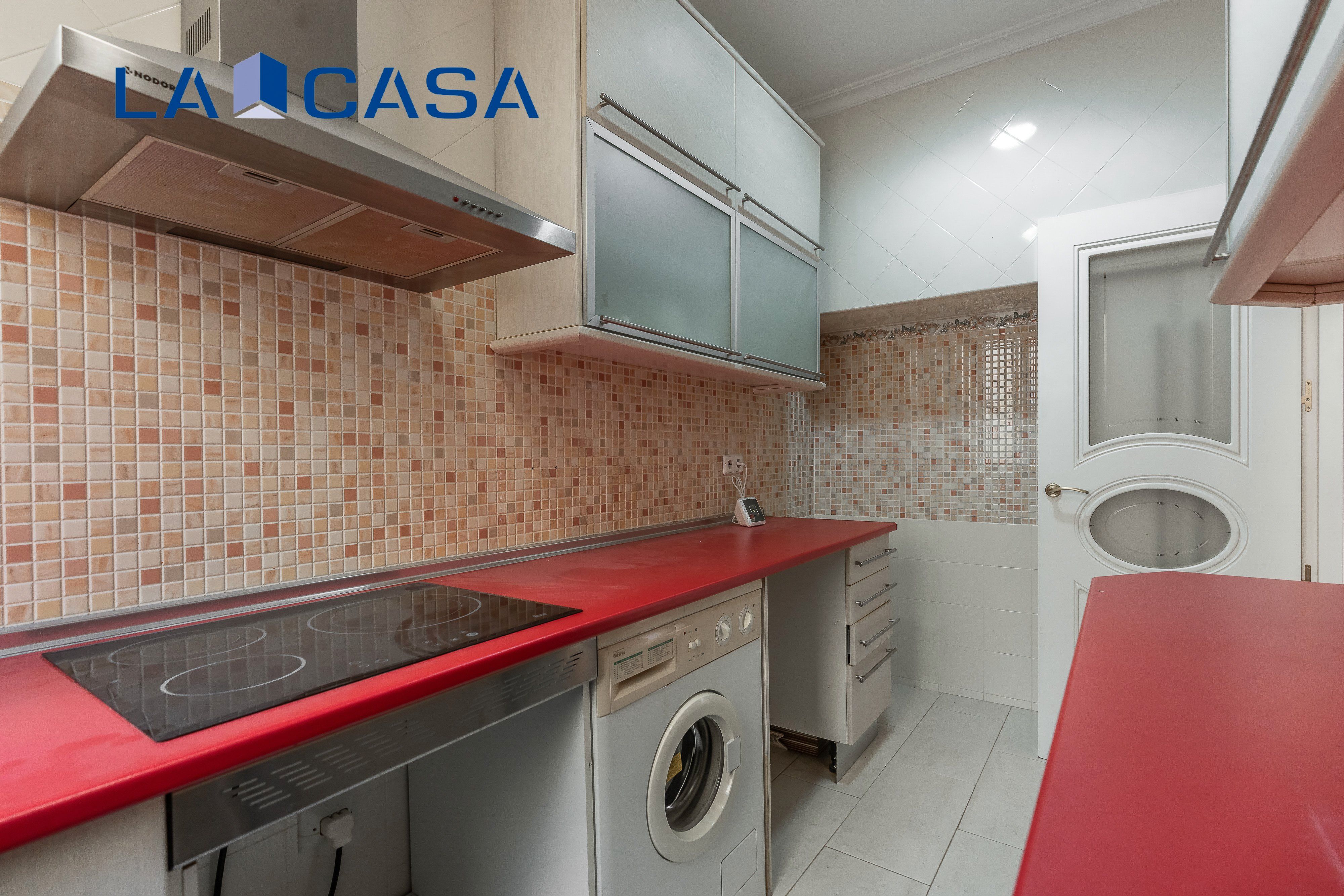 Kitchen of Flat for sale in  Madrid Capital  with Heating