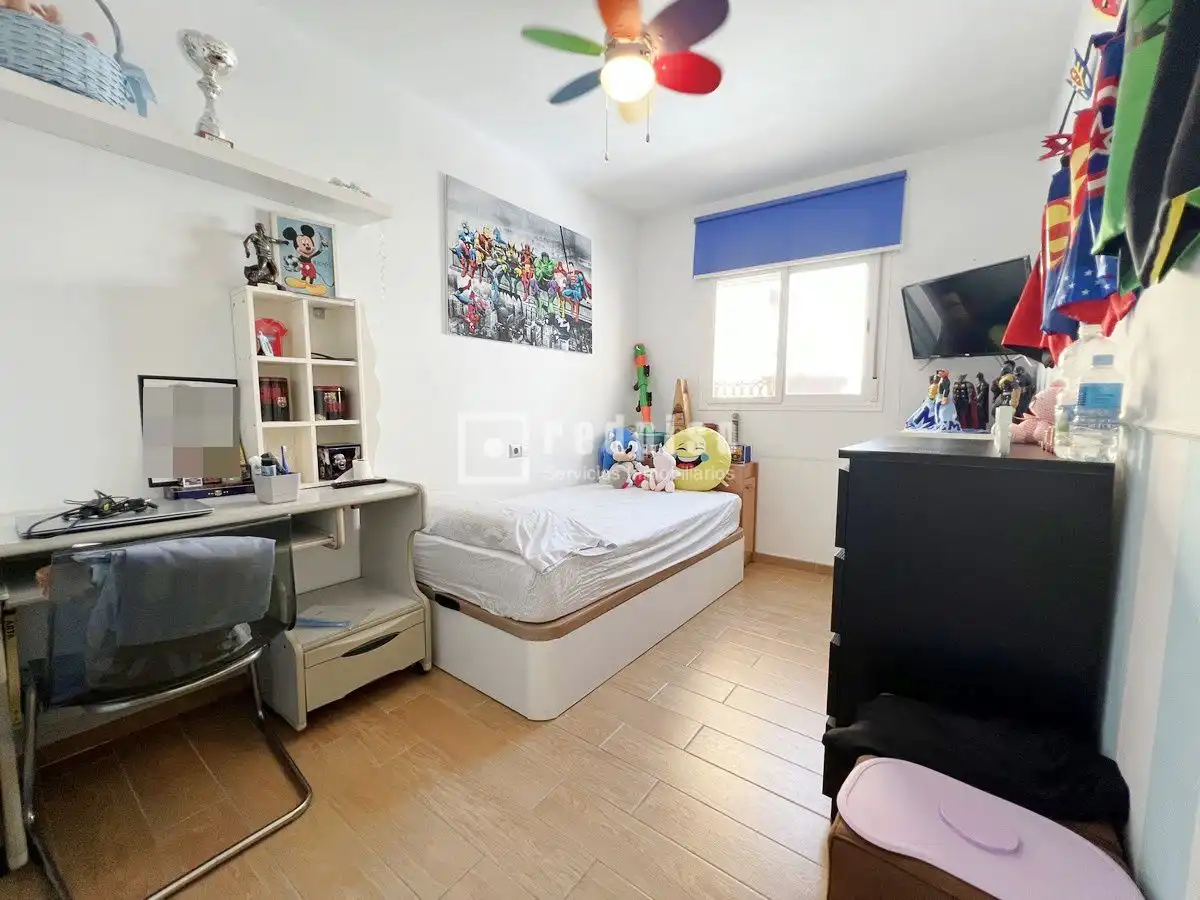 Schlafzimmer von Haus oder Chalet zum Verkauf in Málaga mit Klimaanlage und Terrasse