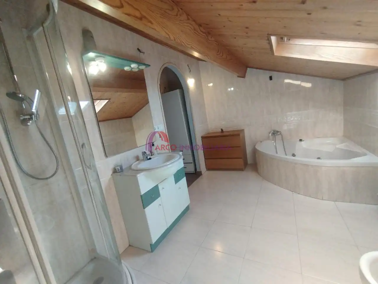 Casa adosada en venta en Quintanilla Vivar, Burgos