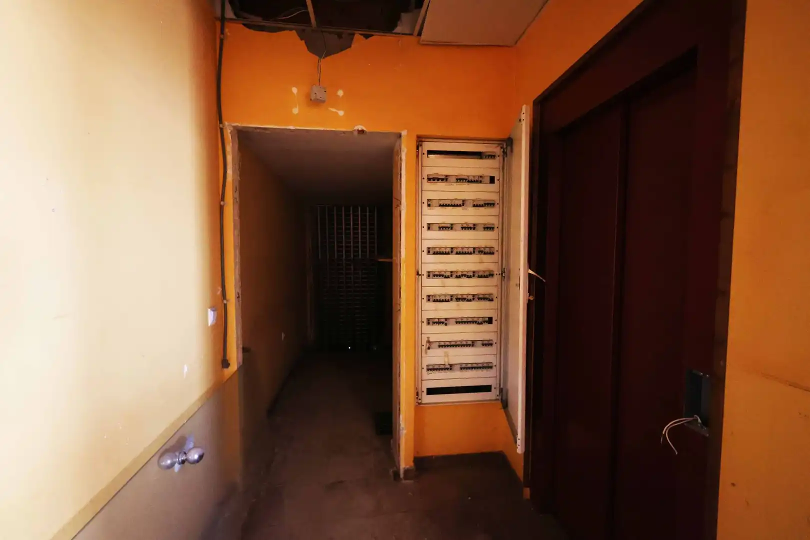 Gemischtgenutztes Gebäude zum Verkauf in Torres de la Alameda, imagen 2