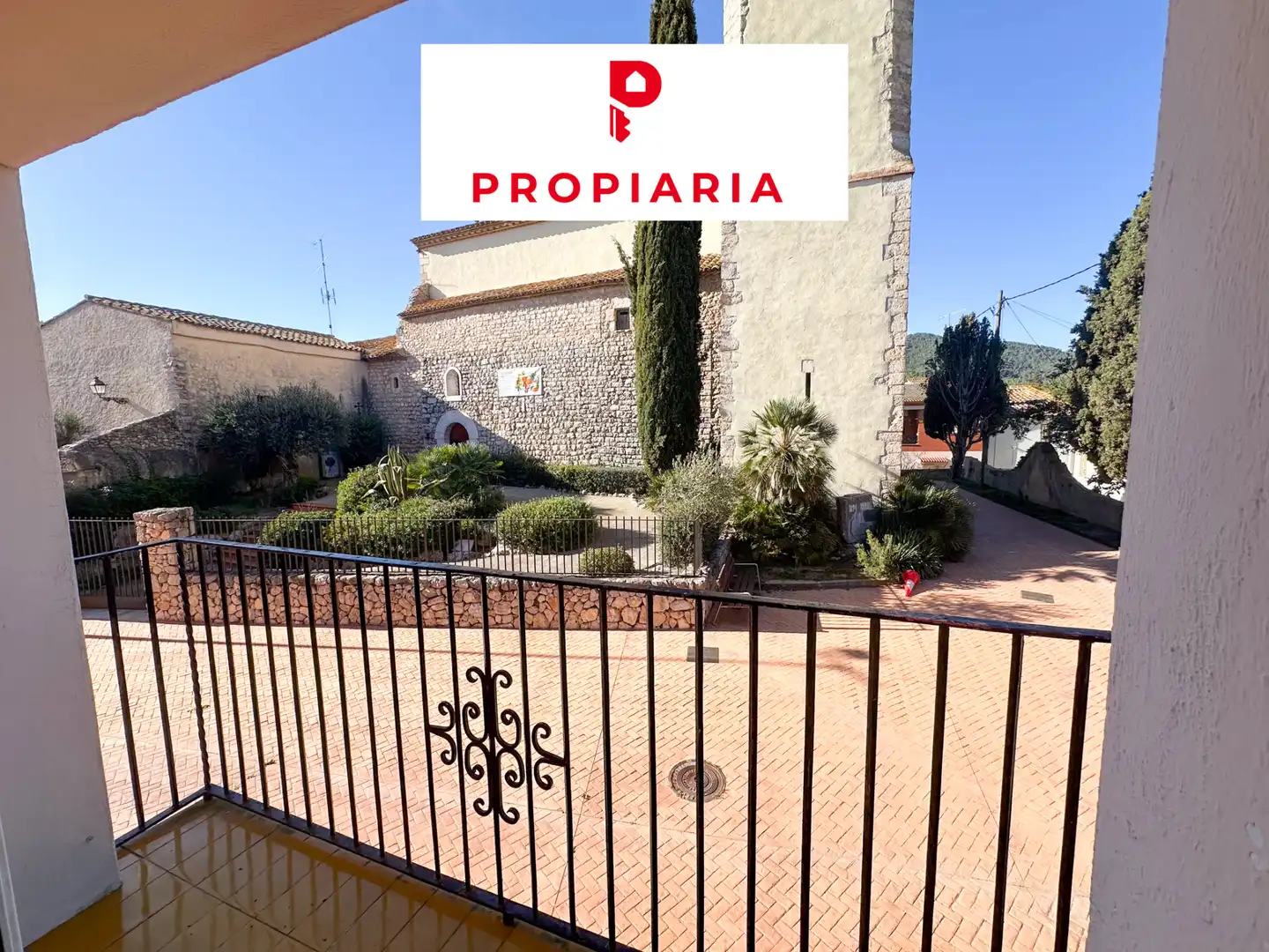 Vista exterior de Casa o xalet en venda en Olesa de Bonesvalls amb Balcó