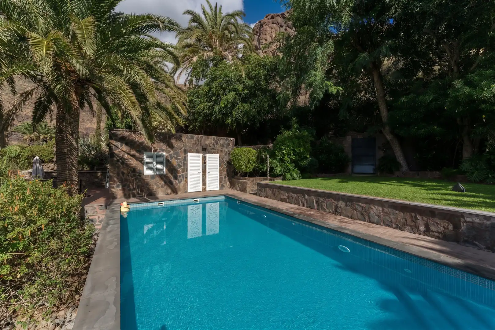 Piscina de Casa o xalet en venda en El Horno