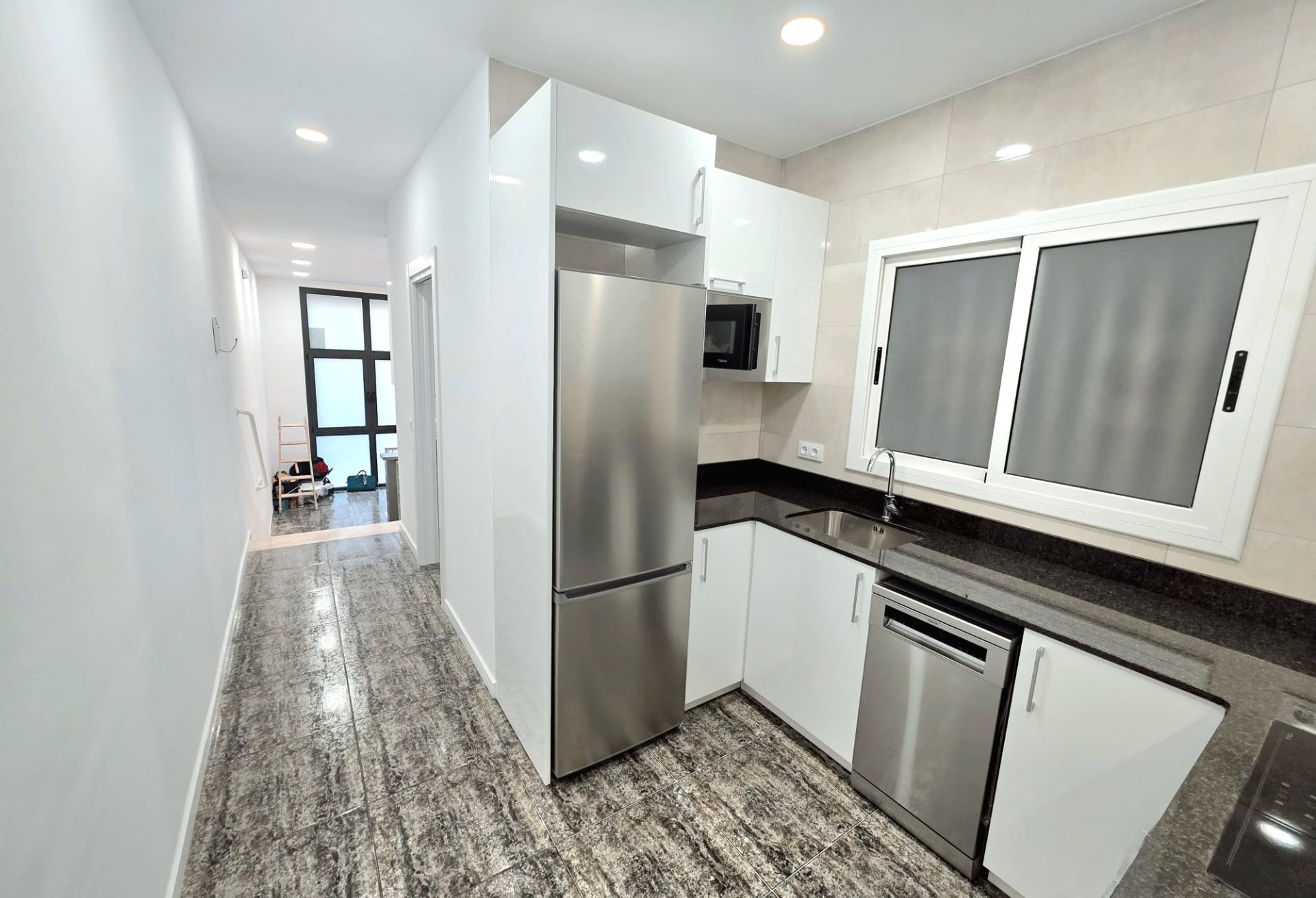 Cuina de Planta baixa de lloguer en  Barcelona Capital amb Aire condicionat, Calefacció i Forn