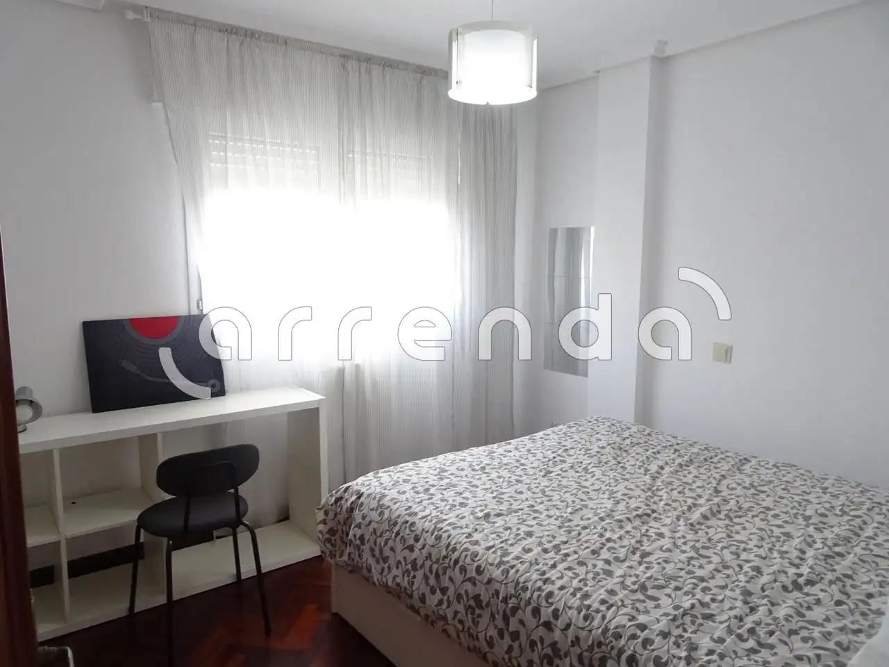 Flat for rent in Consuelo Bergés, Valdenoja